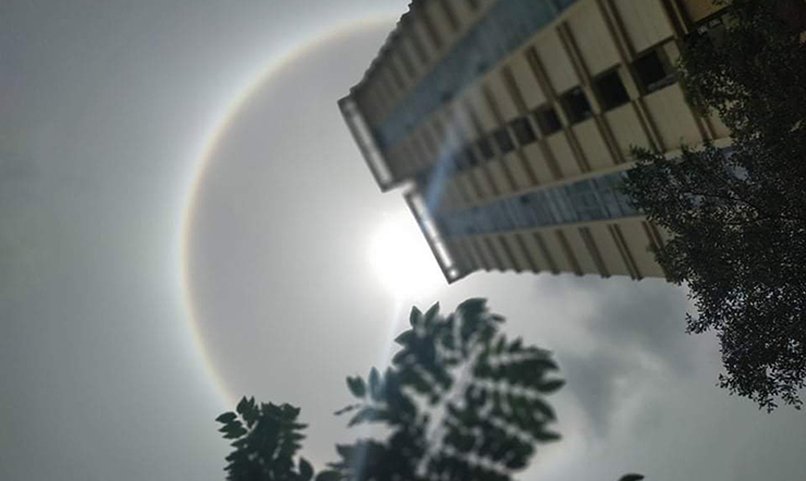 Hào quang mặt trời hiện tượng quang học thú vị xuất hiện nhiều nơi tại Việt Nam