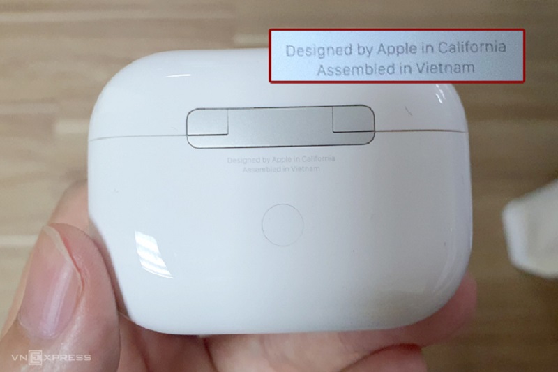 Công ty gia công AirPods tại Việt Nam đăng tin tuyển nghìn công nhân