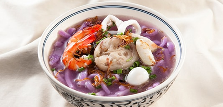 Bánh canh khoai mỡ tím