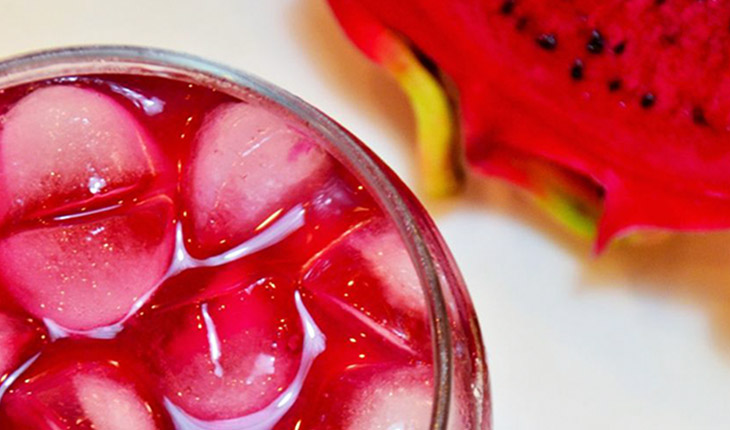 2 ways to make refreshing dragon fruit and mulberry syrup for the hot season