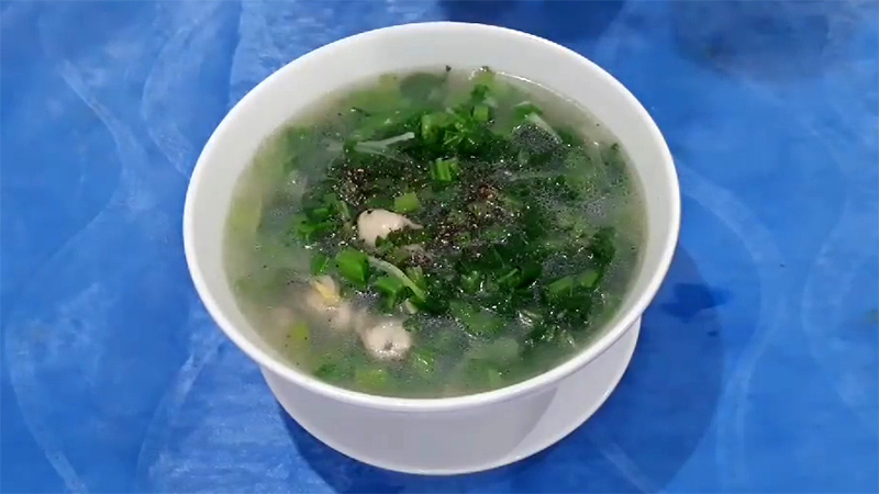 Canh hàu cải bẹ xanh