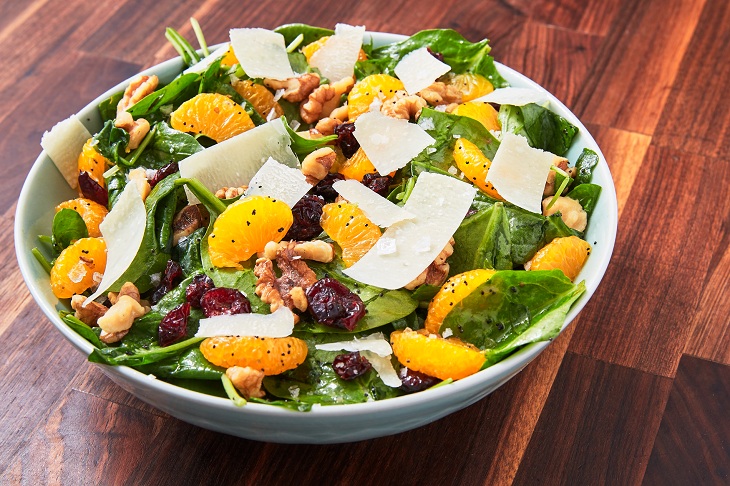 What are salads? What is salad dressing? Classification and how to make salad dressing