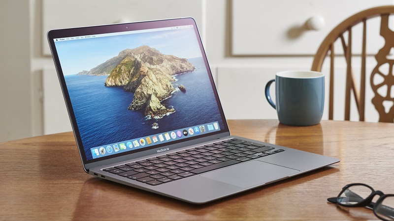 apple refurbished macbook air 2020
