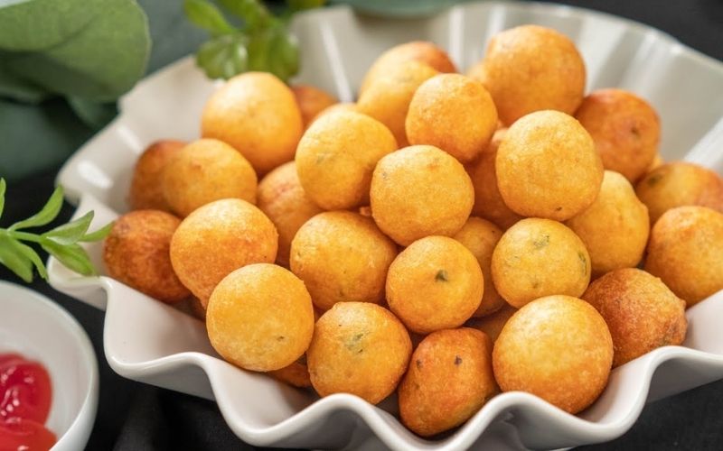 Instructions on how to make crispy, clean and delicious fish balls at home