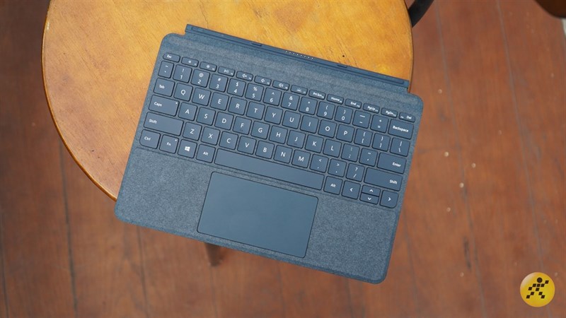 Thiết kế Surface Go 2