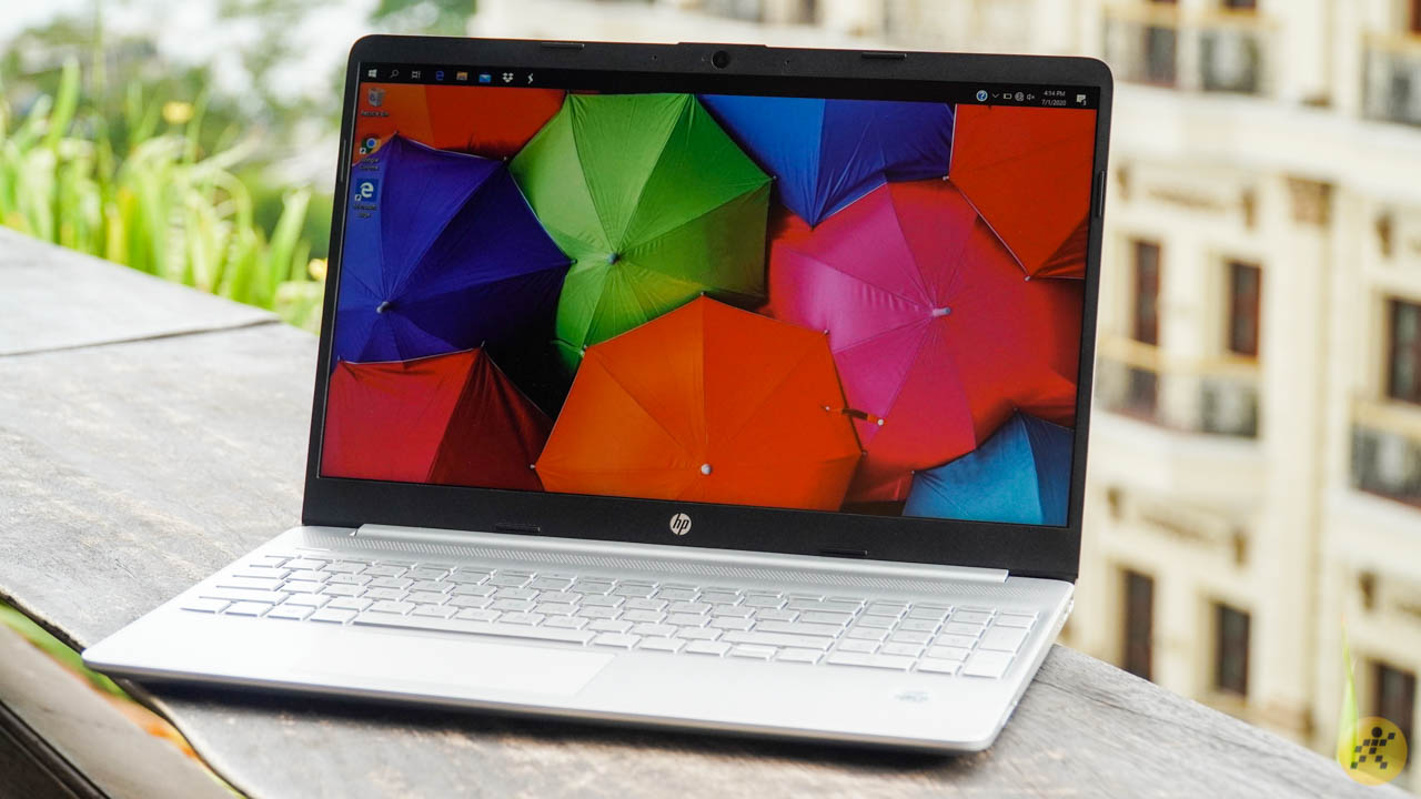 Màn hình của HP 15s