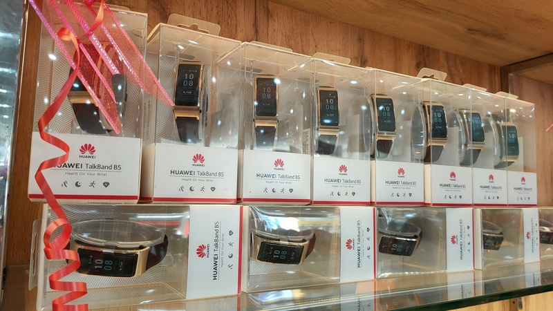 Mở bán độc quyền Huawei MateBook D 15