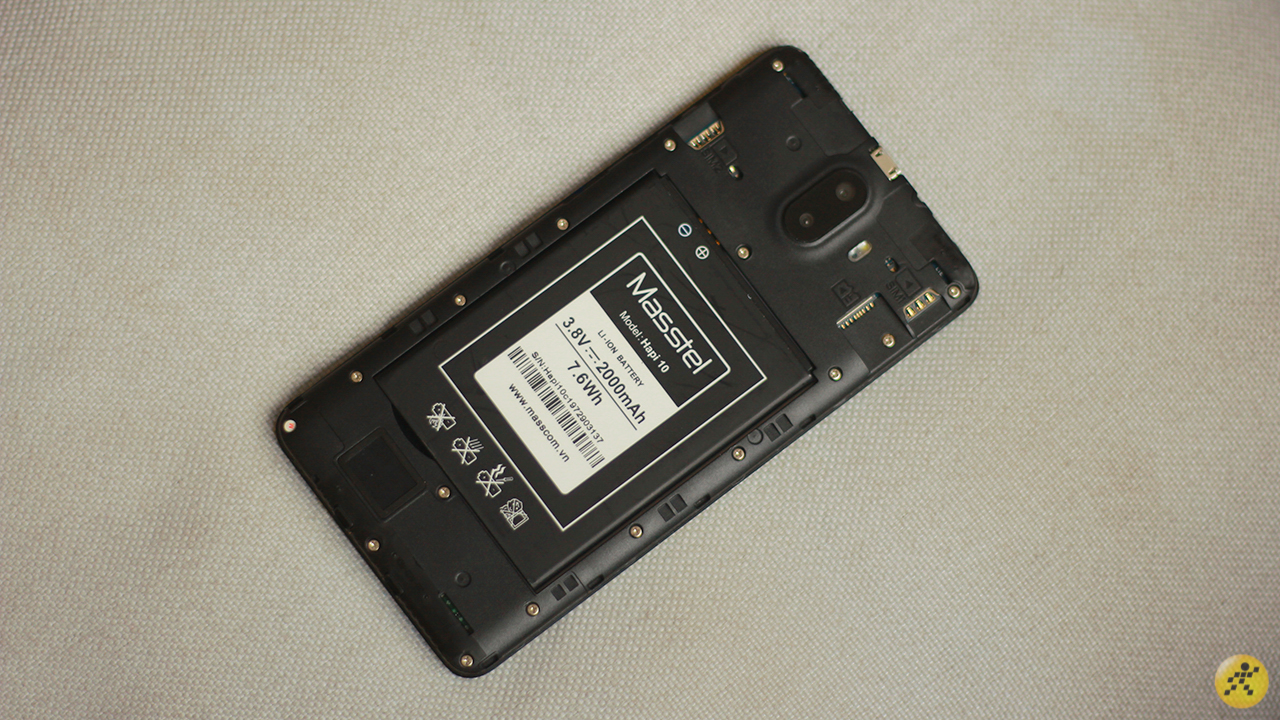 Trên tay Masstel Hapi 10