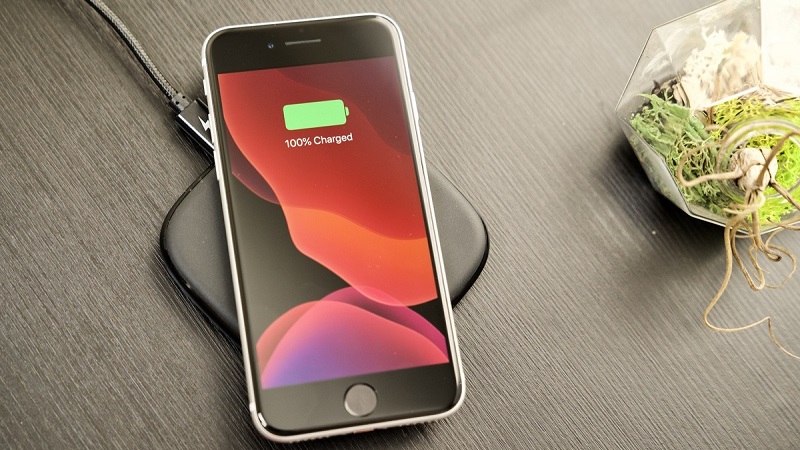 iFan chắc mừng rơi nước mắt khi nghe thấy điều này: iPhone giá rẻ thế hệ mới sẽ bắt đầu từ 4.6 triệu đồng iFan chắc mừng rơi nước mắt khi nghe thấy điều này: iPhone giá rẻ thế hệ mới sẽ bắt đầu từ 4.6 triệu đồng