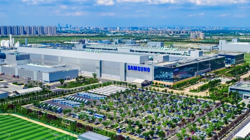 Dẫn đầu thị trường smartphone và bây giờ, Samsung còn là nhà sản xuất chip đứng thứ 2 thế giới Dẫn đầu thị trường smartphone và bây giờ, Samsung còn là nhà sản xuất chip đứng thứ 2 thế giới