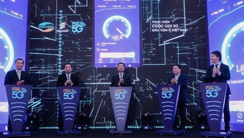 Công nghệ 5G Việt Nam: Cảm nhận trọn vẹn tốc độ siêu nhanh và truyền tải dữ liệu mượt mà hơn bao giờ hết với công nghệ 5G tại Việt Nam. Khám phá những tiện ích mới mà 5G mang lại và trải nghiệm một tương lai sống khác biệt.
