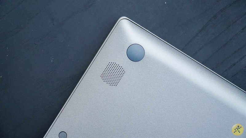 Phần loa của LG Gram 15