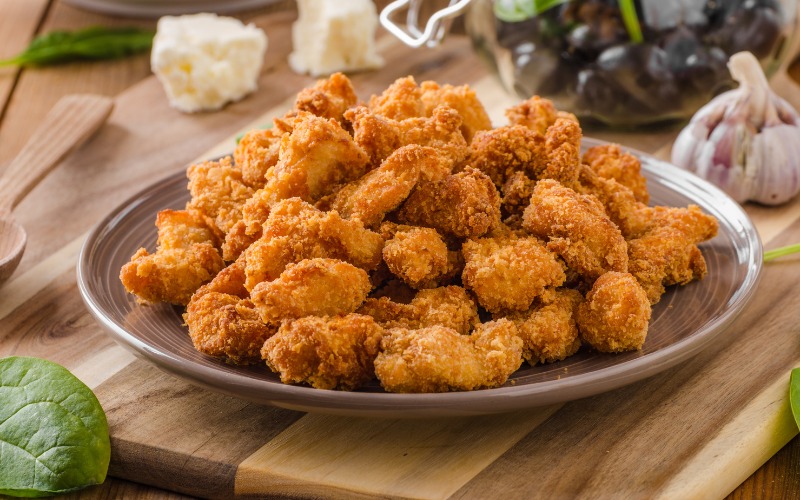 How to make crispy popcorn chicken at home that children will love