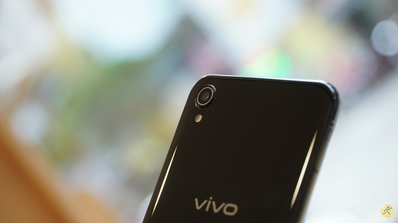 Vivo Y1s camera sau