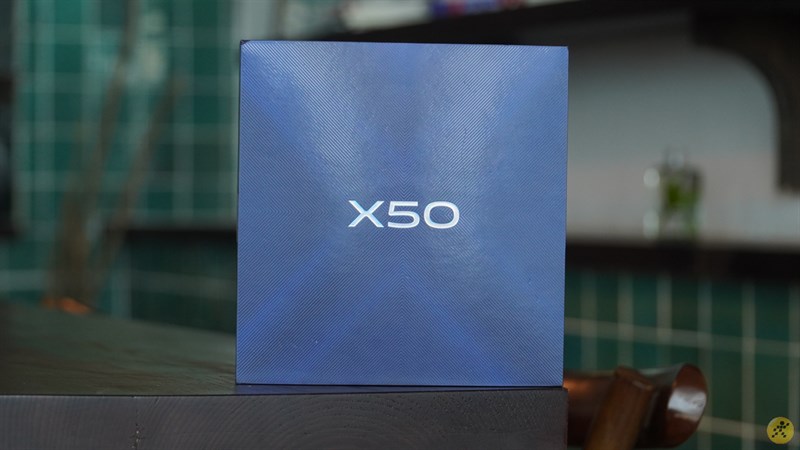 Trên tay Vivo X50: Ấn tượng với camera chụp ảnh đẹp, nghe nhạc hay