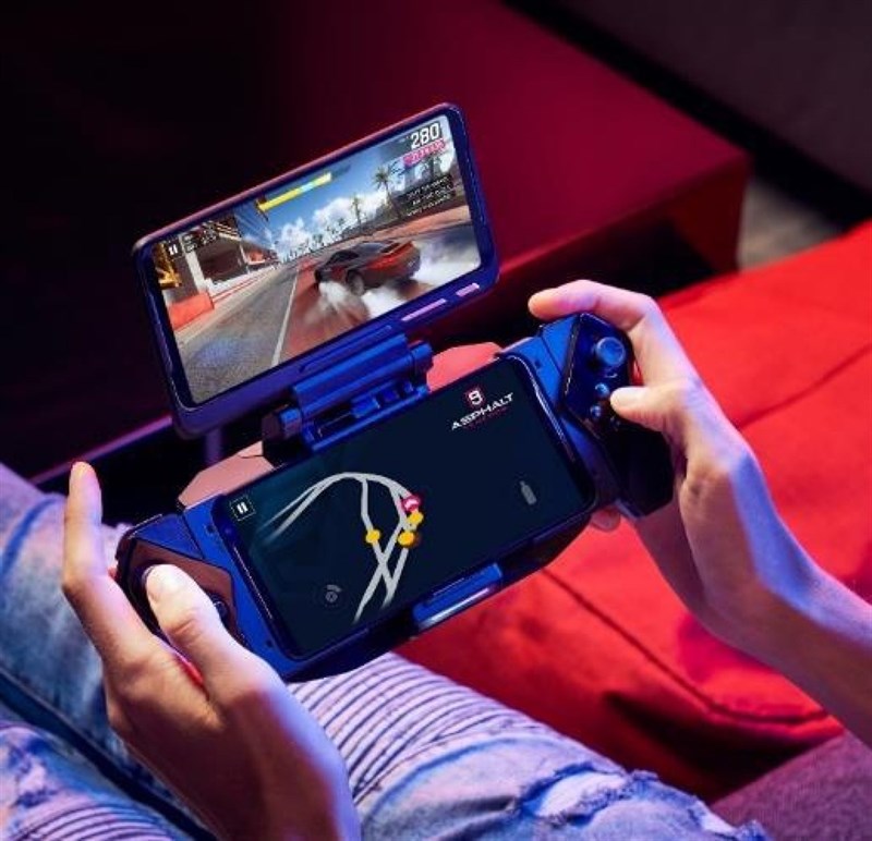 Smartphone dành cho game thủ ASUS ROG Phone 3 5G ra mắt: Màn hình AMOLED 144Hz, chip Snapdragon 865+, giá hơn 21 triệu đồng