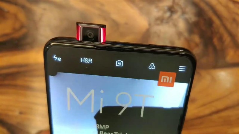 Thiết kế camera pop-up của Xiaomi Mi 9T