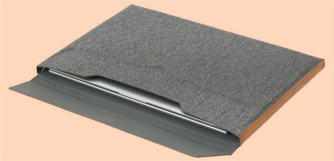 Balo, túi chống sốc tomtoc của nước nào? Có nên mua balo, túi chống sốc tomtoc