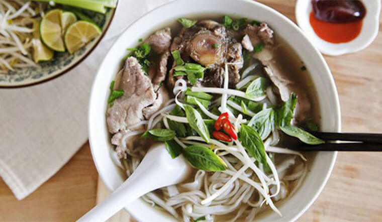 2 món ăn bình dân của người Việt được CNN vinh danh món ngon nhất thế giới