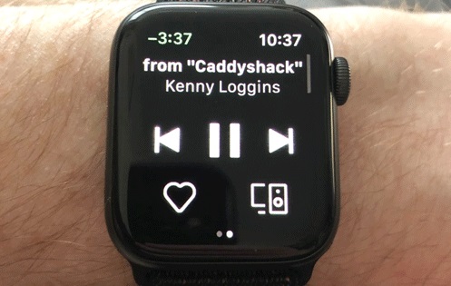 Dùng Apple Watch điều khiển âm nhạc trên iPhone