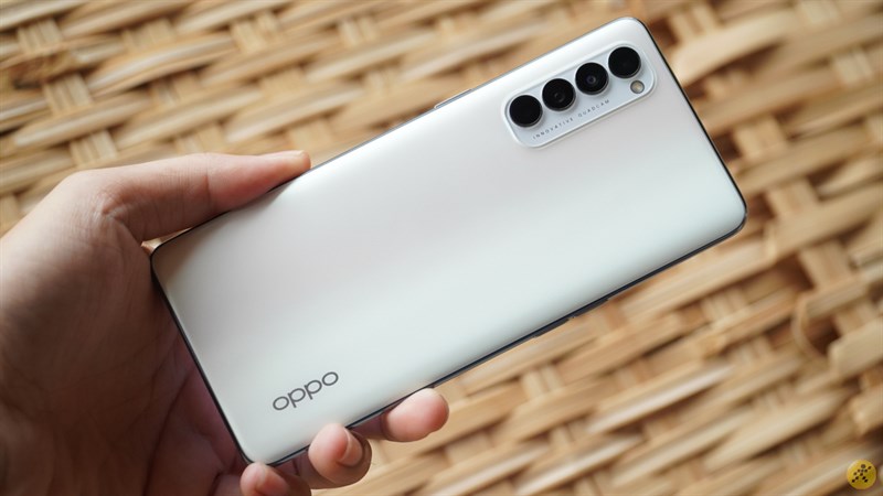 Thiết kế của OPPO Reno4 Pro