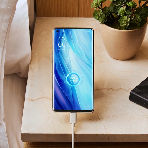 OPPO Reno4 Pro OPPO Reno4 Pro