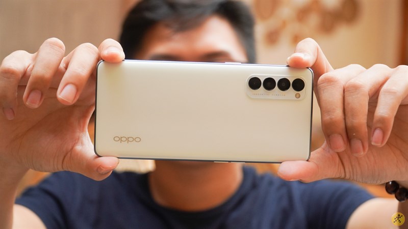 OPPO Reno4 Pro OPPO Reno4 Pro