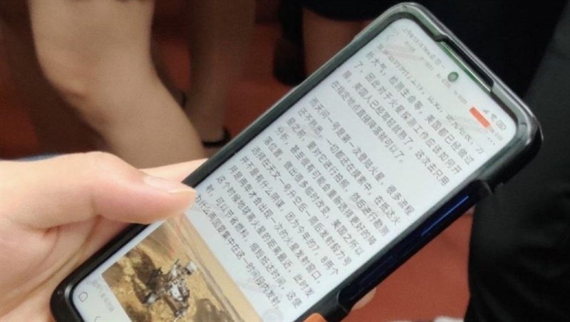 Xiaomi Redmi Note 10 dùng chip Dimensity 820 bất ngờ xuất hiện thực tế trên tay người dùng, hé lộ một số chi tiết quan trọng về thiết kế Xiaomi Redmi Note 10 dùng chip Dimensity 820 bất ngờ xuất hiện thực tế trên tay người dùng, hé lộ một số chi tiết quan trọng về thiết kế