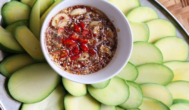 Ăn xoài thường xuyên nhưng bạn có biết ăn xoài xanh còn bổ dưỡng hơn xoài chín?