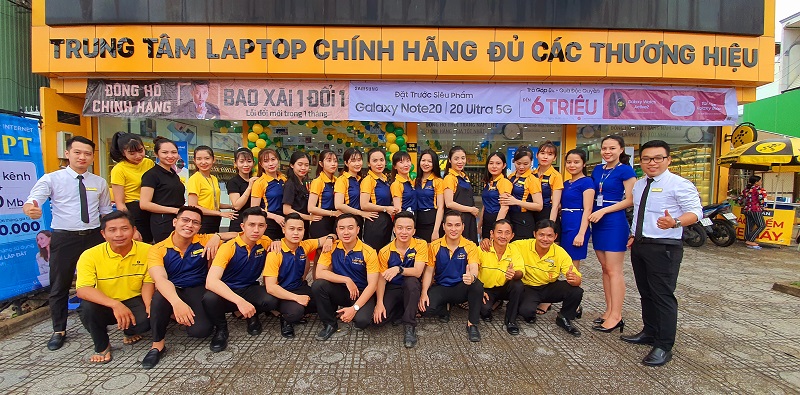 Hình ảnh trung tâm laptop mới Hình ảnh trung tâm laptop mới