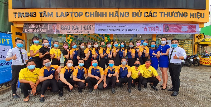 Hình ảnh trung tâm laptop mới Hình ảnh trung tâm laptop mới