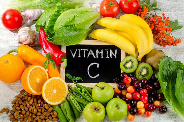 Ăn trái cây chứa nhiều vitamin C