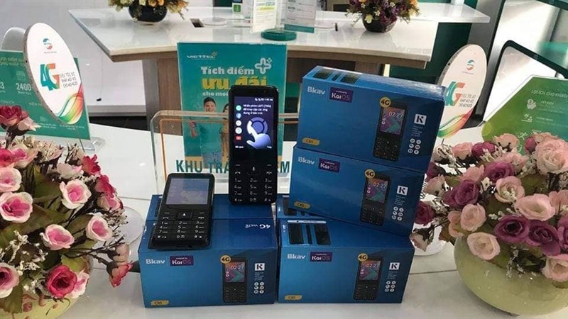 Điện thoại ‘cục gạch’ Bkav C85 giá rẻ, hỗ trợ 4G vừa xuất hiện thực tế kèm cấu hình chi tiết, các bạn vào xem có gì HOT không nhé