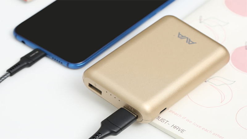 Pin sạc dự phòng 7.500mAh AVA LA 10K-1 Pin sạc dự phòng 7.500mAh AVA LA 10K-1