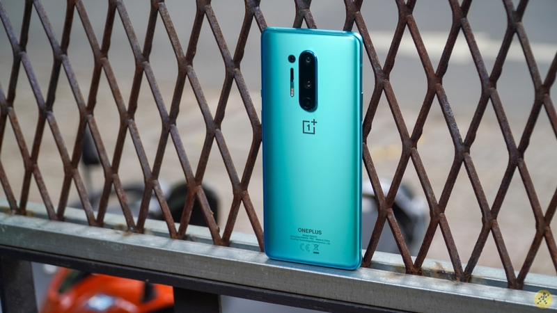 Trên tay OnePlus 8 Pro 5G tại Việt Nam Trên tay OnePlus 8 Pro 5G tại Việt Nam