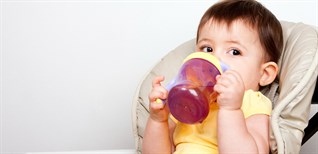 Bình tập uống là gì? Có những loại bình tập uống nào?