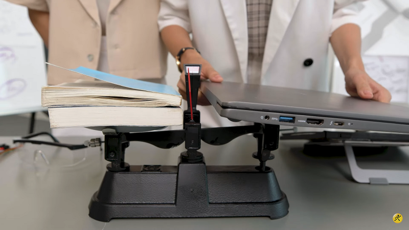 LG Gram 17 LG Gram 17