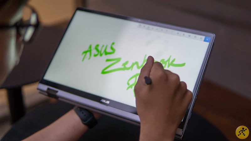 ASUS ZenBook Flip 14