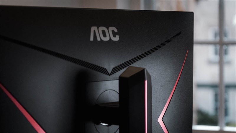 AOC công bố bốn màn hình chơi game: 1080p, 165Hz, 1ms, FreeSync Premium, 1500R