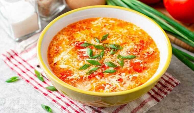 Canh cà chua trứng cho thêm nguyên liệu này thì độ ngon tăng lên gấp bội
