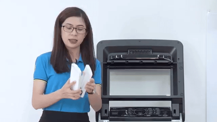 Vệ sinh bộ lọc xơ vải - Dòng máy giặt Panasonic NA-FA4GRV