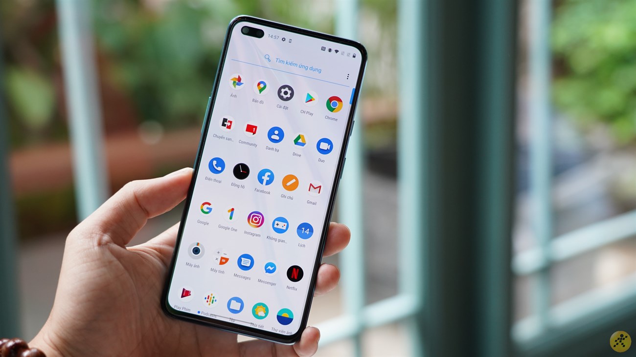 OnePlus Nord 5G sở hữu màn hình sắc nét