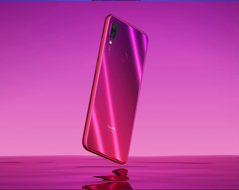 Cùng choáng ngợp với phòng thí nghiệm chứa 1.800 smartphone của Xiaomi