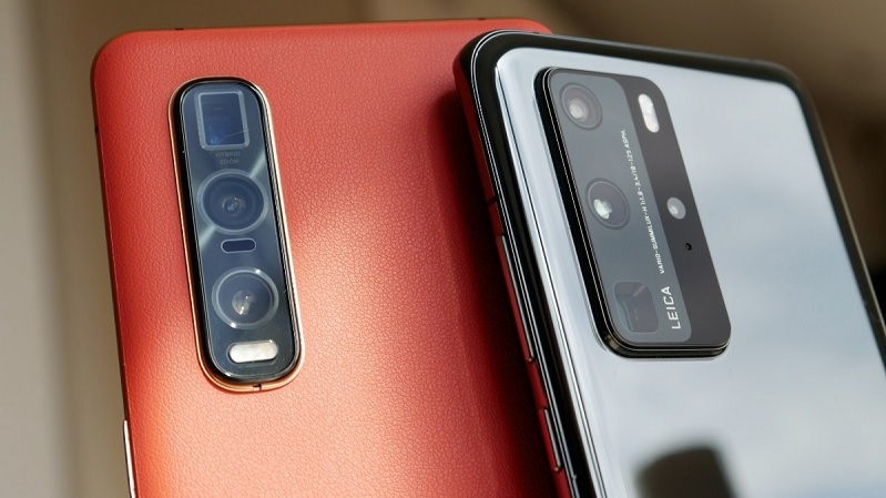 Ảnh minh họa 2 cụm camera siêu zoom của OPPO và Huawei