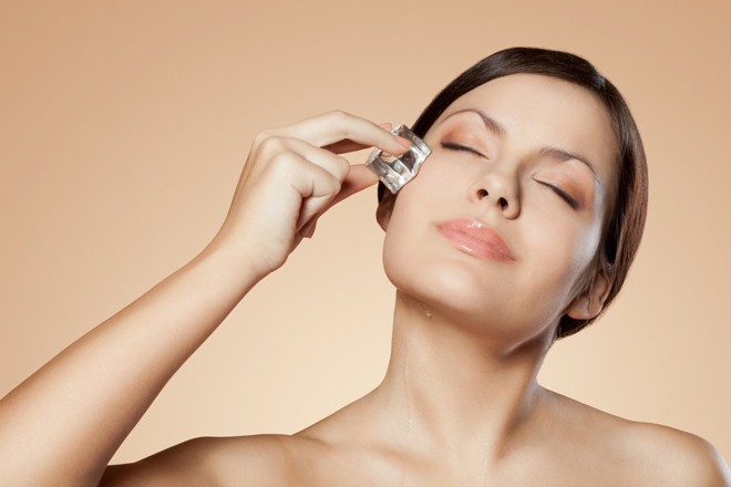 Những tác dụng của đá lạnh mà bạn không ngờ tới