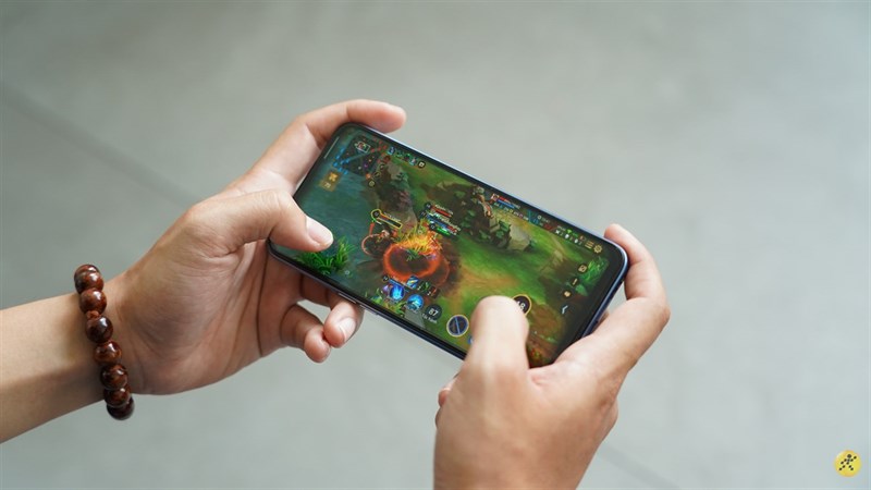 Realme 7 mang đến hiệu năng mượt mà khi trải nghiệm game