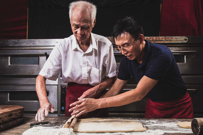 Nghề làm bánh trung thu truyền thống