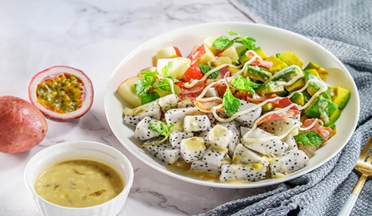 Cuối tuần 'healthy' với món salad thanh long chanh dây, vừa ngon vừa giảm cân