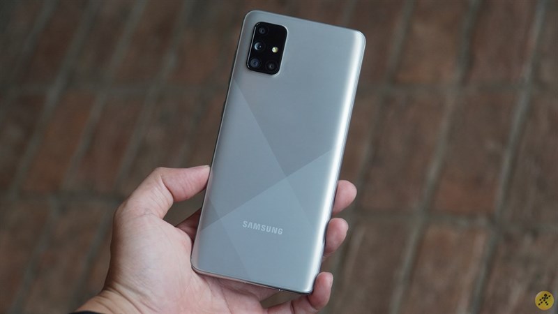 Smartphone tầm trung Samsung Galaxy A52 lần đầu lộ thông tin cấu hình: Camera chính 64 MP, có phiên bản 5G Smartphone tầm trung Samsung Galaxy A52 lần đầu lộ thông tin cấu hình: Camera chính 64 MP, có phiên bản 5G