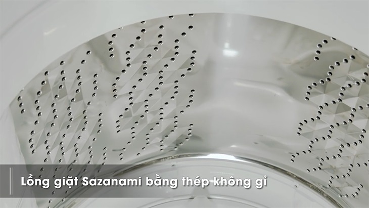 Lồng giặt Sazanami được làm bằng chất liệu thép không gỉ